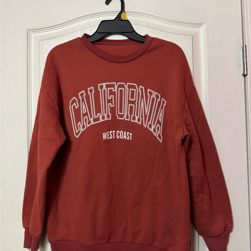 SHEIN Rust Red "California West Coast" Crewneck Sweatshirt